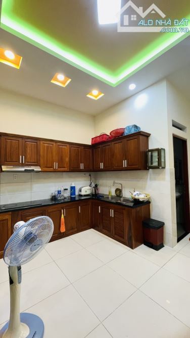BÁN NHÀ MỚI - 88M2 - 4 TẦNG - VƯỜN LÀI - AN PHÚ ĐÔNG - QUẬN 12. CHỈ : 8,5 TỶ. - 2