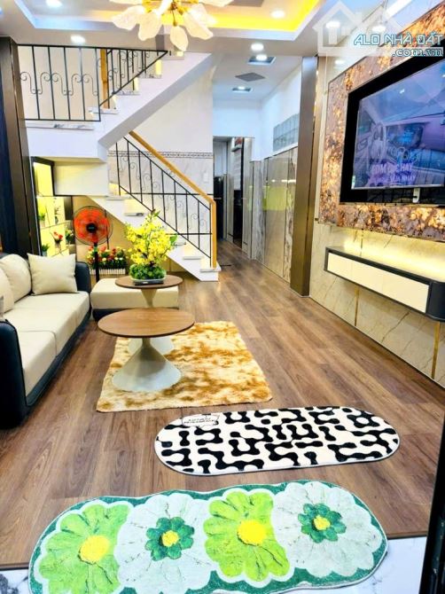 Bán Nhà Gò Vấp, Hẻm Xe Tải, Gần Siêu Thị Emart, Lô Góc, 50m2, Full Nội Thất - 2