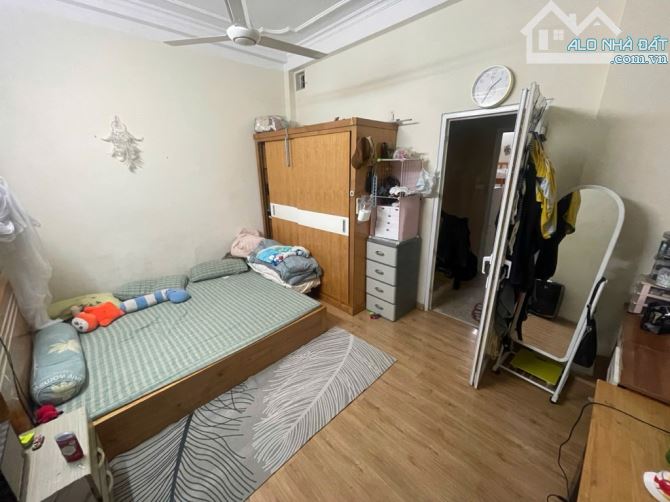 HIẾM CÓ KHÓ GẶP PHỐ LÊ TRỌNG TẤN-5M RA Ô TÔ TRÁNH-VÀI BƯỚC RA PHỐ LỚN-38M2-4 TẦNG-9,15 TỶ - 2