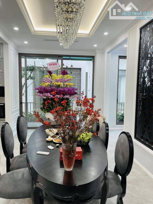 Bán Biệt Thự Kim Đồng 145m2 – MT12M2 – Giá 39 tỷ, nhà thoáng mát, nội thất nhập khẩu. - 2