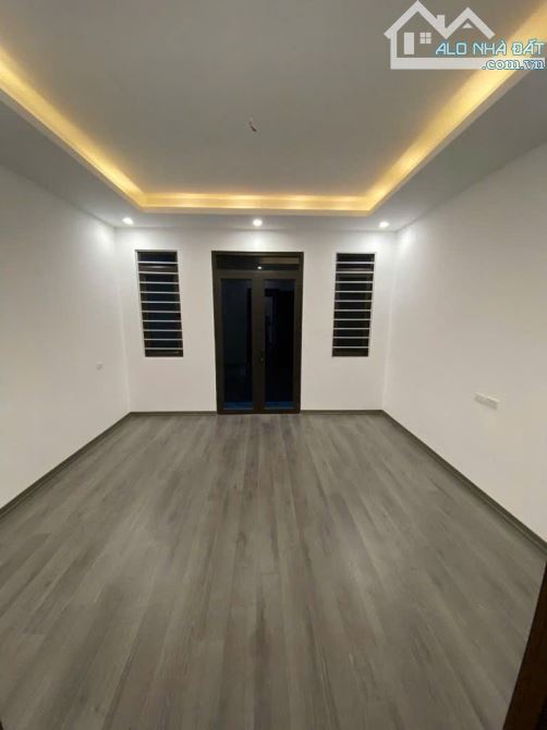 BÁN NHÀ RIÊNG NGUYÊN CĂN HÀ NỘI💎HÀ ĐÔNG 🏠5 TẦNG 42m²🔥NỘI THẤT ĐẦY ĐỦ🚗GẦN BXE YÊN NGHĨA - 2