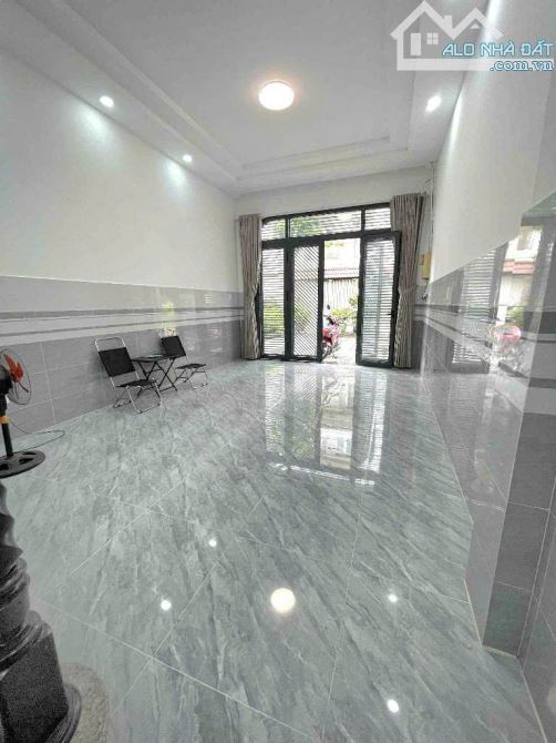 MẶT TIỀN KHU VIP TÊN LỬA NGAY CHỢ CÂY DA SÀ - 4 X 13M - 3 TẦNG - CHỈ 8.1 TỶ TL - 2