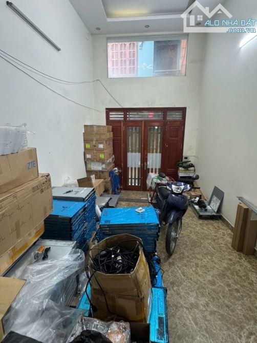 Bán gấp nhà Phú Đô, Cách Phố 1 nhà, Ô tô 10m, DT 53m2 x 4 Tầng, Giá nhỉnh 11 tỷ - 2