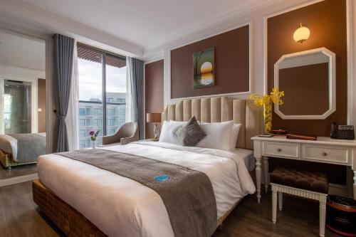 Cần Chuyển nhượng Khách sạn 4 sao mặt tiền Trần Phú Nha Trang. - 2
