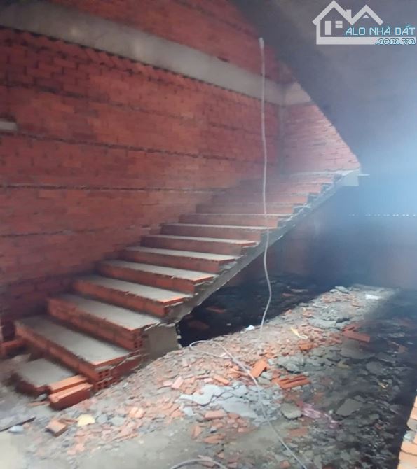 Bán toà nhà Ful thổ HXT đường 6D, Vĩnh Lộc B, Bình Chánh, 981m2, 3 tầng, nhỉnh 20 tỷ - 2