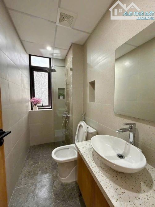 Xa hoa Q1 ăn Q5 ở Q3 rất hợp lý. Chủ cần bán nhà Kỳ Đồng, Q3 - Giá 5tỷ420/54m2. TL Mạnh - 2