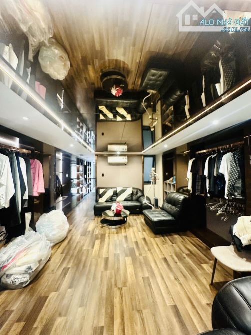 VIP!!! HXH 6m Ngay Nguyễn Văn Trỗi, Tân Bình, 7 Tầng, Thang Máy, Chỉ 33 Tỷ - 2