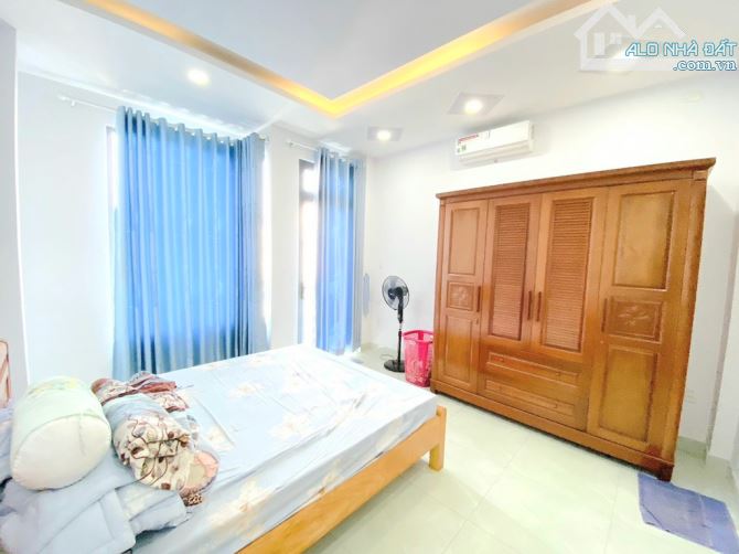 Bán Nhà 4 tầng, 4PN khép kín, thiết kế thông minh, hiện đại! - 2