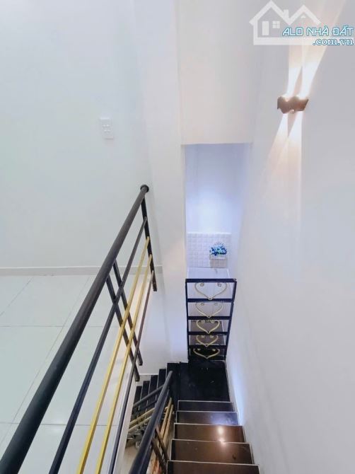 🔥Nhà mới Văn Cao -P.Phú Thạnh- Tân Phú  DT 3.5mx8m  2 Tầng- Giá Nhỉnh 2️⃣Tỷ9 - 2