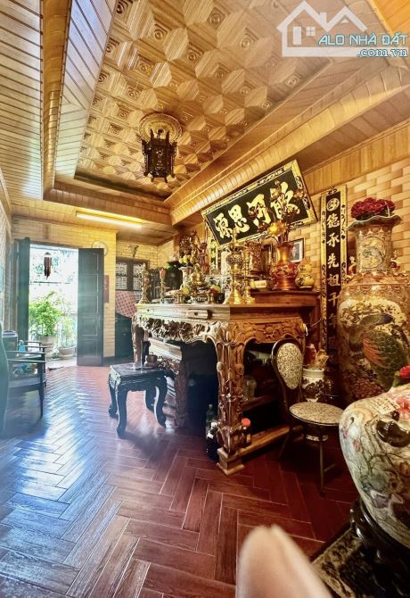 Bán nhà Tam Trinh, 91 m2, ô tô, gara, mặt tiền rộng, thửa đất đẹp, 36 tỷ. - 2