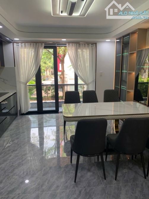 NHÀ 6 TẦNG THANG MÁY - FULL NỘI THẤT - HẺM Ô TÔ 68M² CHỈ 14.28TỶ - 2