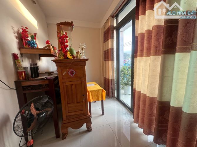 GIÁ SỐC CHƯA QUA ĐẦU TƯ 1 ĐỜI CHỦ CẦN BÁN GẤP TRONG TUẦN 3 TẦNG 4PN GẦN YÊN THẾ BẮC SƠN 4X - 2