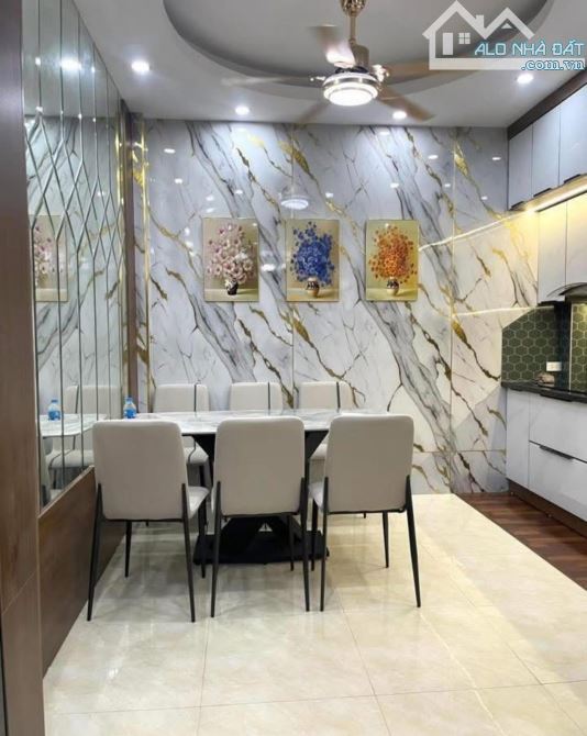 Quan Hoa - 36M x 6 Tầng - MT 4.3M - FULL Đồ - Nhà Dân Xây - Ngõ thông - Cách Ô Tô 30m - 2