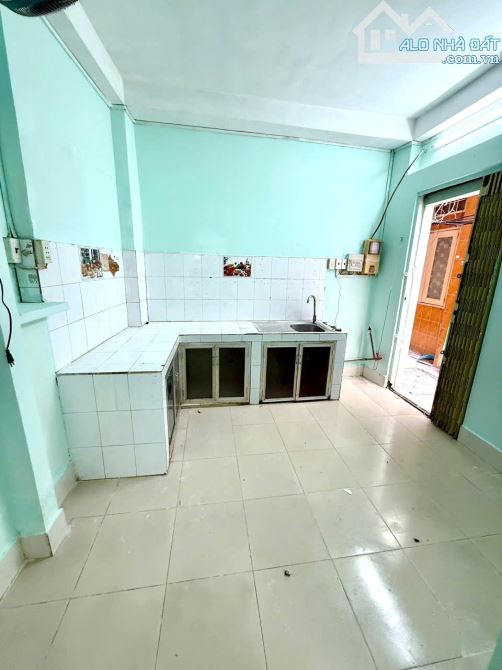 Nhà 2 tầng hẻm thông Dạ Nam - Dương Bá Trạc P2 Q8 - 2