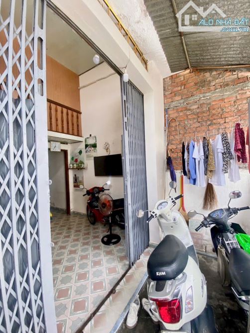 Bán nhà cấp 4 gác lửng hẻm Võ Thị Sáu, phường Phước Long. Giá chỉ 1 tỷ 7 - 2