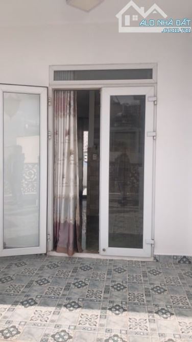 QUẬN 8 KHÔNG QUY HOẠCH 3.5 TẦNG SỔ ĐANG VAY - NỘI THẤT ĐẸP- CHÂN DÀI- ĐÍT BỰ PHONG THỦY TỐ - 2