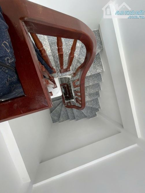 CHỈ HƠN  6TỶ CÓ NHÀ MỚI ĐÀM QUANG TRUNG - NGÕ NÔNG -1 CĂN ĐỘC LẬP - 10 M RA ĐƯỜNG Ô TÔ TRÁ - 2