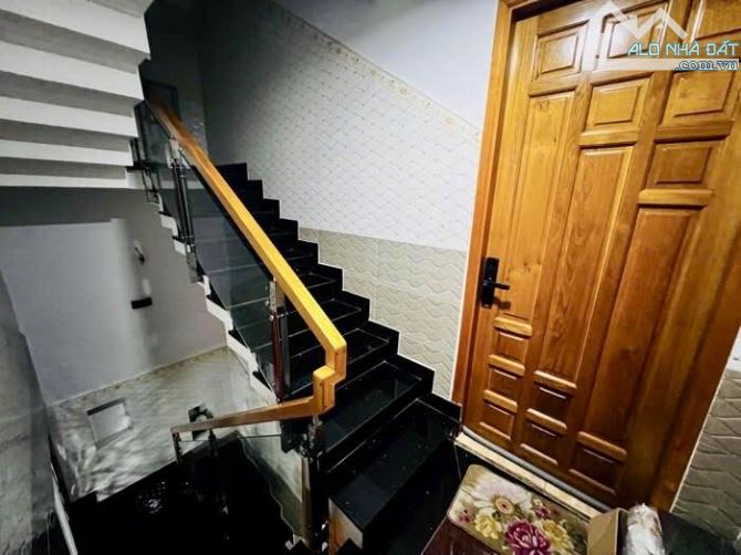 NHÀ PHỐ MẶT HẺM TRUNG TÂM GÒ VẤP – 67M2 (4.7X15) – 5 TẦNG – 10 PN – CÓ SẴN DOANH THU. - 2