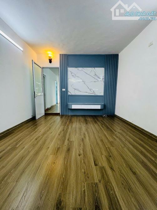 BÁN CĂN HỘ TẬP THỂ ĐƯỜNG THANH XUÂN BẮC, 2 MẶT THOÁNG, DT 85M2*1 TẦNG*GIÁ 3,58 TỶ - 2