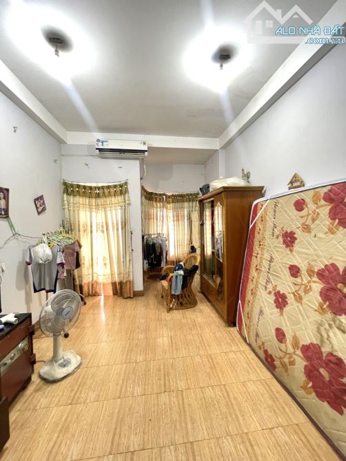 Mặt Tiền Lê Quốc Trinh - 4 tầng 69m2 giá chỉ 8,5 tỷ thương lượng - 2