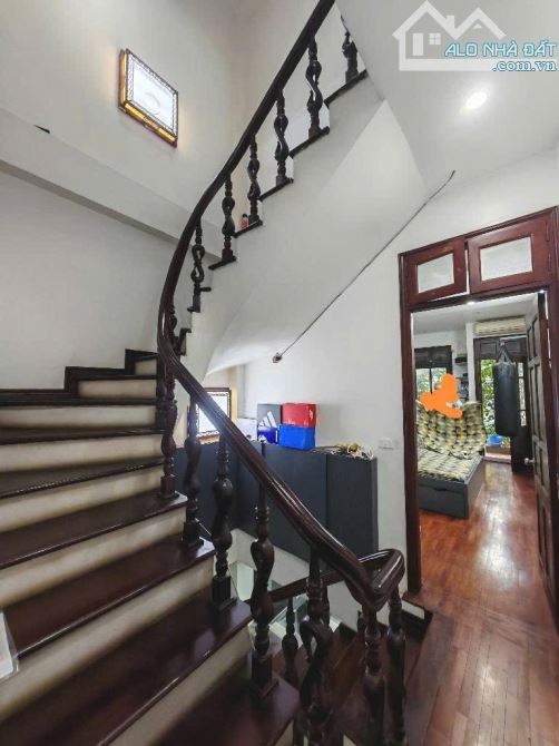 TRẦN CUNG CẦU GIẤY, NHÀ ĐẸP DÂN XÂY 5TẦNG 50M, MẶT PHỐ KINH DOANH, GIAO THÔNG TIỆN CÁC NGẢ - 2