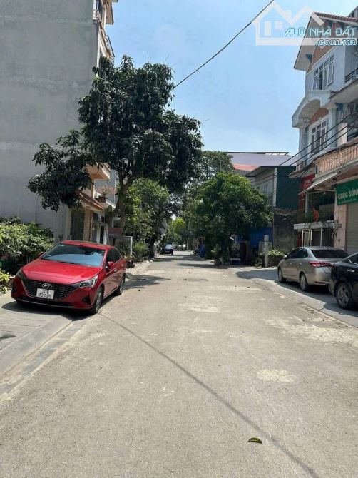 Đất Tái Định Cư Thanh Am 90m, MT 7m, PL, đường 3 ô tô, hè rộng, KD giá hấp dẫn 18.9 tỷ. - 2