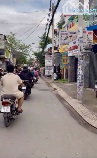 Siêu phẩm mt kd bình Tân -chỉ 6 ty9-dt4x20M -nhà cấp bốn- đường xe tăng thông - 2