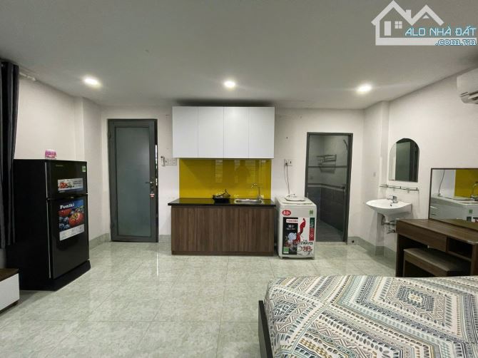 Bán tòa nhà căn hộ Phước Hải, Nha Trang. Gần đường Thích Quảng Đức - 2