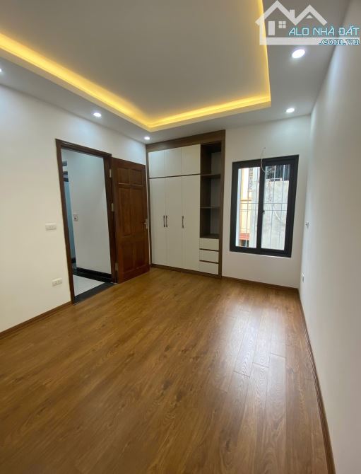 Bán nhà Thạch Bàn, Long Biên 48m2, 6 tầng, thang máy, 8.5 tỷ - 2