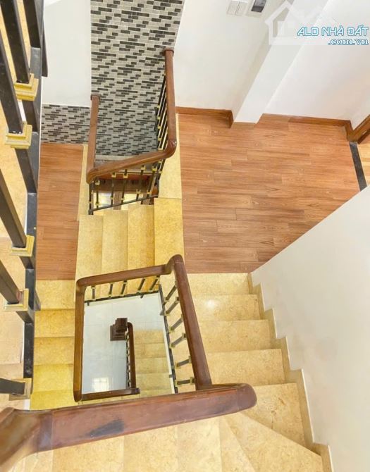 🏡 HIẾM NHÀ BÁN !  NHÀ 3 TẦNG – 3 MÊ – Ô TÔ ĐỖ CỬA - KIỆT CÙ CHÍNH LAN - THANH KHÊ . - 2