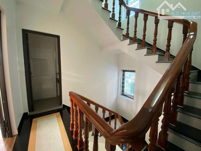 N4531 CHO THUÊ Nhà tại ngõ Trần Nguyên Hãn Mới Tinh - 2