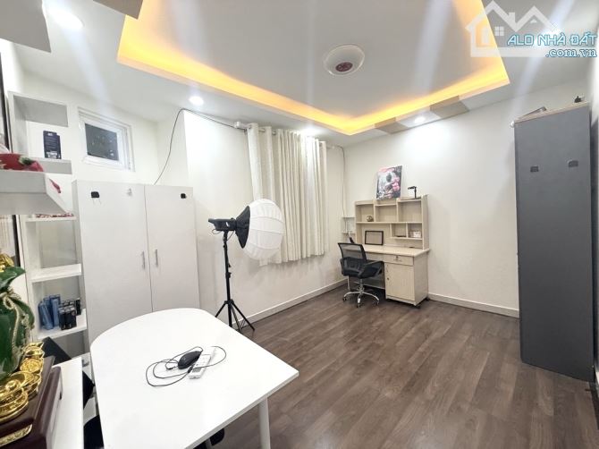 🏡💥HIẾM NHÀ BÁN💥HXH 7 CHỖ💥KHU PHAN XÍCH LONG💥P1, PN💥5 TẦNG 35M2(NGANG 4.1M)💥7.x TỶ🌹 - 2