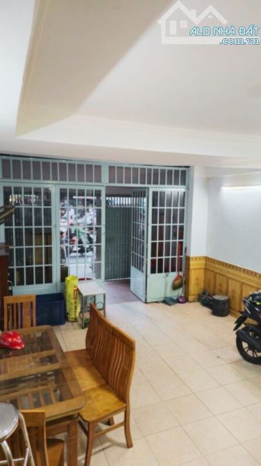 🏠 BÁN NHÀ MẶT TIỀN DƯƠNG BÁ TRẠC, Q.8 - DIỆN TÍCH LỚN, VỊ TRÍ VÀNG - 17.X TỶ. - 2