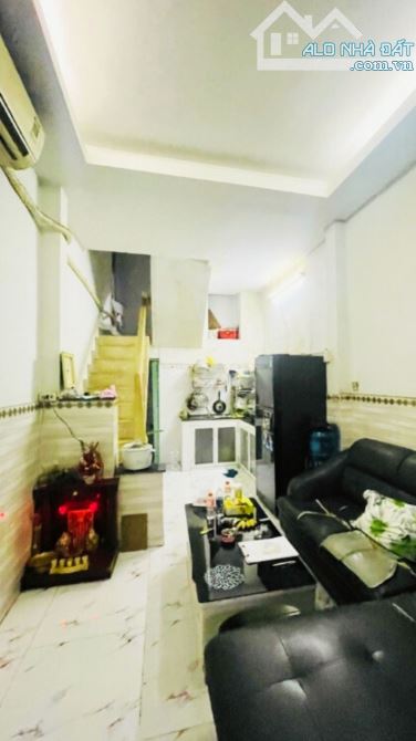 🏠 BÁN NHÀ NGUYỄN ĐÌNH CHIỂU, P.4, Q.3 - HẺM Ô TÔ, NỞ HẬU - 7.X TỶ. - 2