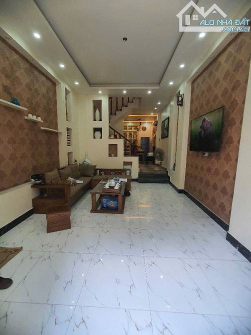 PHẢI THẬT NHANH MỚI CÒN - ĐẦU TƯ DÒNG TIỀN - DÂN XÂY 4 TẦNG 5 NGỦ BỒ ĐỀ GIÁ HỢP LÝ - 2