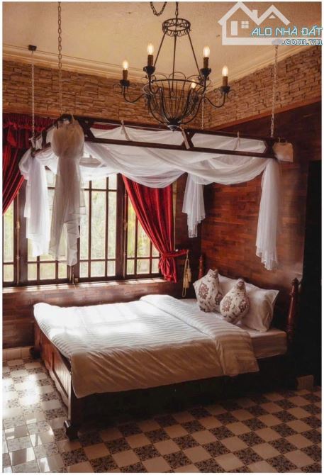 Bán khách sạn nghĩ dưỡng, trái tim của Phố Cổ Đà Lạt. 1077m² - 85tr/m² Đặng Thái Thân, P3 - 22