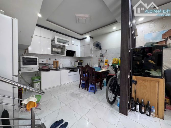🌳Bán nhà 4 tầng ngõ 358 Đà Nẵng ô tô 7 chỗ đỗ cửa giá chỉ 2,98 tỷ - 3