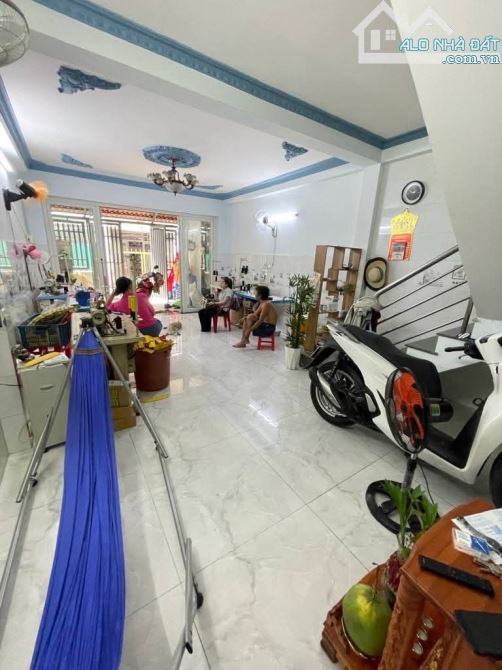 Bán nhà ( 5 X 17 ) hẻm xe hơi 6m gần mặt tiền đường Tân Hòa Đông, vừa ở vừa KD chỉ 6,8 tỷ. - 3