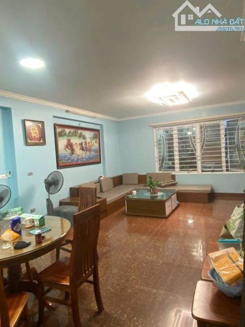 Gia đình bán nhà Nguyễn Hoàng-Dương Khuê, phân lô 3 ôtô tránh, 71m2 MT gần 5m giá 18,5 tỉ - 3