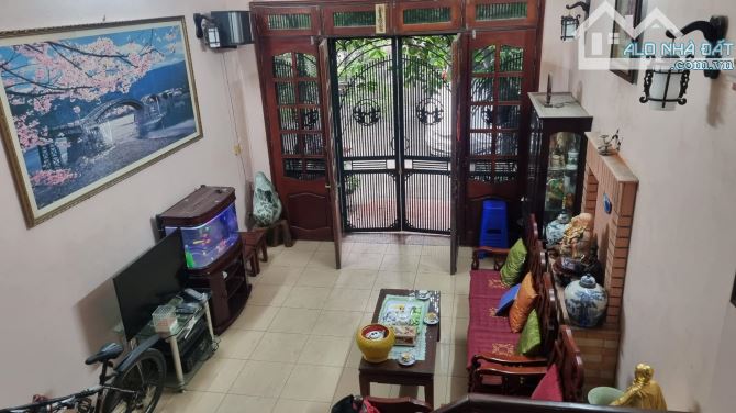 Hàng hiếm phố Trần Đăng Ninh-Nguyễn Văn Huyên, 2 mặt tiền ôtô tránh, 60m2 nhỉnh 19 tỉ - 3