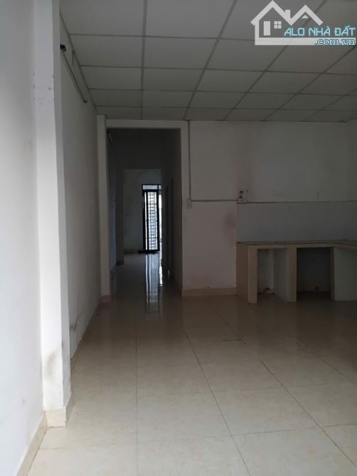 Bán nhà  MT Trung Đông 6, TTT ,Hóc Môn DTx 112 m2 . Giá chỉ  3.6 tỷ (TL) - 3