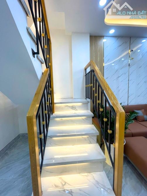 🌟 NHÀ ĐẸP TRUNG TÂM QUẬN 7 – FULL NỘI THẤT – CHỈ 4.5 TỶ (TL) 🌟 - 3