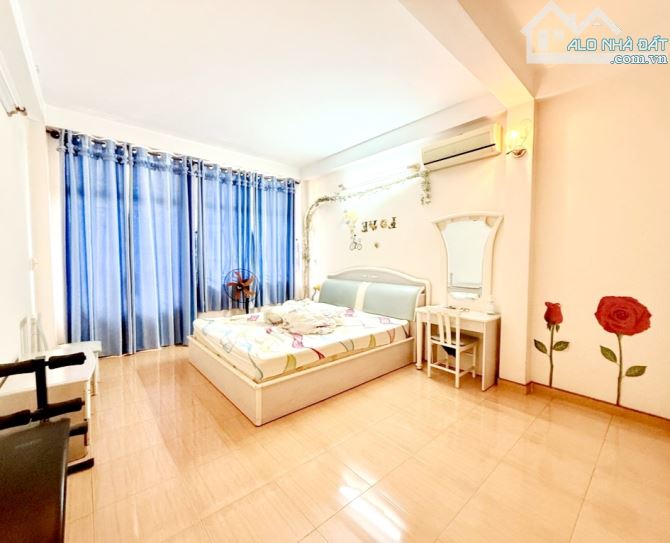 Chủ bán gấp nhà DT 88m, 4 tầng BTCT, gần chợ Bà Chiểu - 3