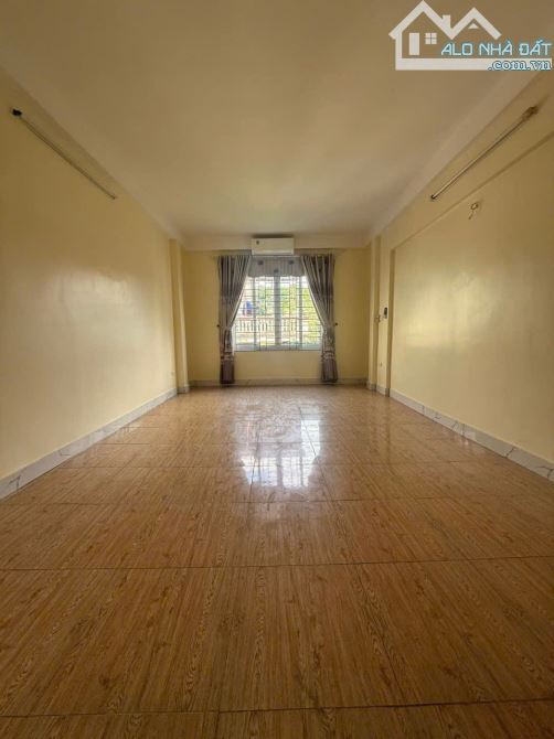 Siêu phẩm lô góc 2 thoáng, 48m², 3T1Tum, ô tô đỗ cửa, Chỉ 8.6 tỷ - 3