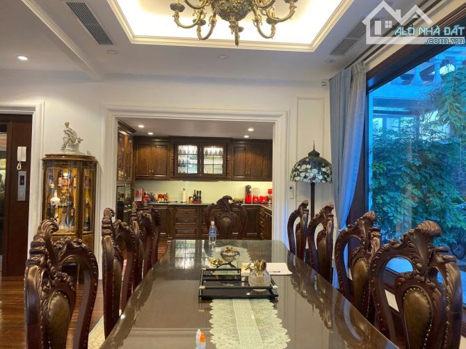 Bán BT khu C Geleximco Lê Trọng Tấn 120m2*4T mặt tiền 6m, thang máy, ở luôn, giá LH - 3