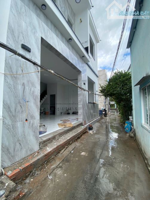 Bán HAI CĂN NHÀ XÂY MỚI GẦN ĐH TÂY ĐÔ - 3
