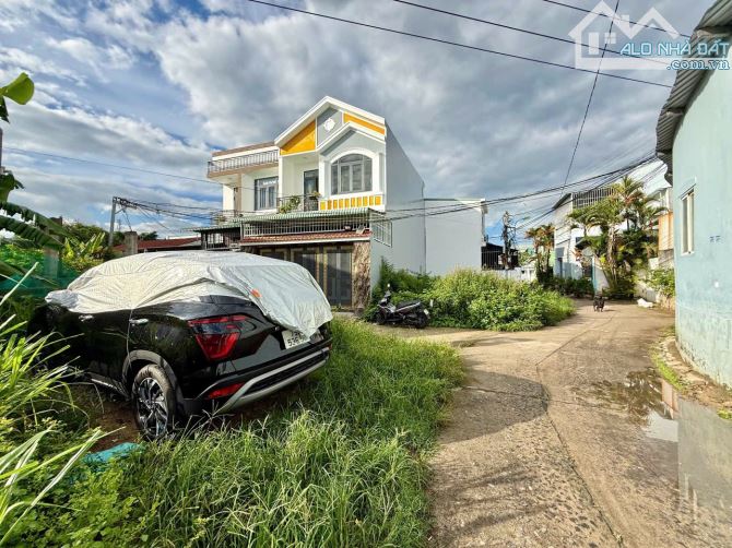 💥💥 Bán lô góc 2 mặt tiền Vĩnh Thạnh - Nha Trang - đường rộng 4,5 mét - DT : 98,6m2 - 3