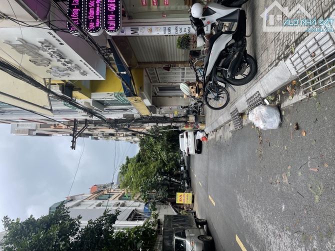 BÁN NHÀ PHỐ QUANG TRUNG_SÁT TRƯỜNG NGUYỄN HUỆ_NHÀ 5 TẦNG VỈA HÈ KINH DOANH_ 50M_GIÁ 10,5TỶ - 3
