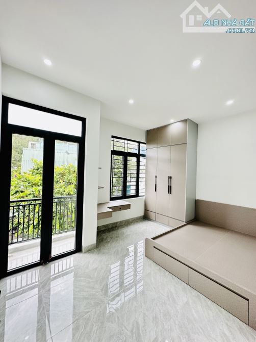 Bán nhà 4 tầng mặt tiền Phạm Thị Đào - Ghềnh Ráng - Tp Quy Nhơn - Bình Định - 3
