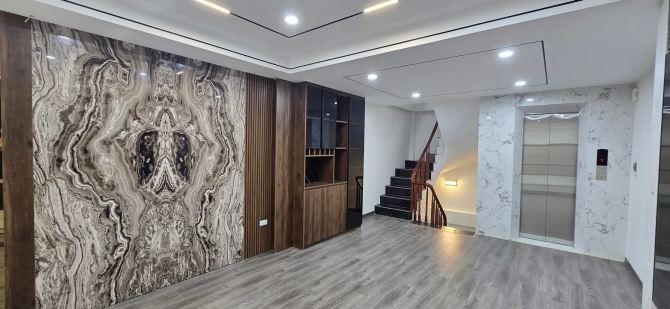 BÁN NHÀ LƯƠNG KHÁNH THIỆN 50M x 7 TẦNG THANG MÁY Ô TÔ NGỦ TRONG NHÀ 2 THOÁNG - 3